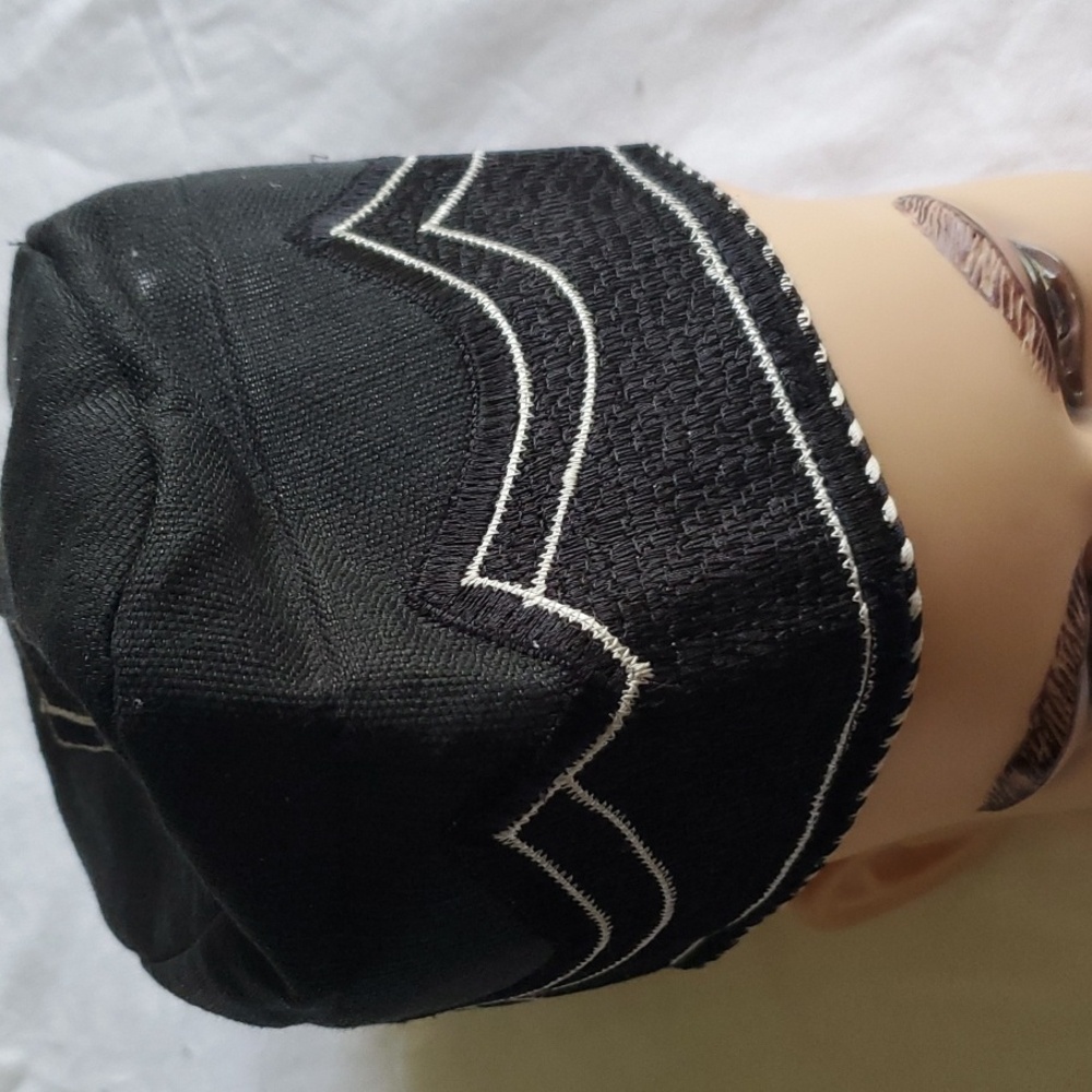 BLACK/WHITE CAP ASO OKE  TRADITIONAL ASO EBI FOR MEN, YOUTHS AND BOYS. SIZE 24.